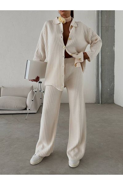 LB Laluna Butik Gold Buttoned Women's Knitwear Set - Cardigan and Loose Palazzo Trousers