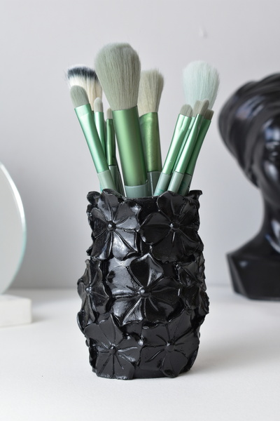 LALEZEN HOME Concrete Flower Patterned Makeup Brush Holder - Toothbrush Holder, Multi-purpose