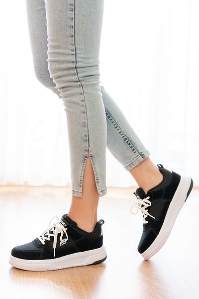 Freemax Ανατομικό Γυναικείο Sneaker - Εγγυημένα ελαφριά και ευέλικτα, άνετα αθλητικά παπούτσια ασπρόμαυρα