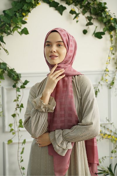 ARMANDA Σάλι με μοτίβο αλυσίδας Princess Series - Dark Dusty Rose