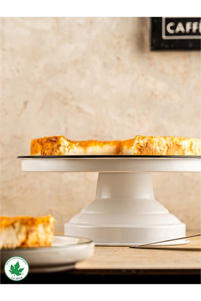 linmetal Freesia Footed Cake Presentation Plate - Metal White Presentation Plate
