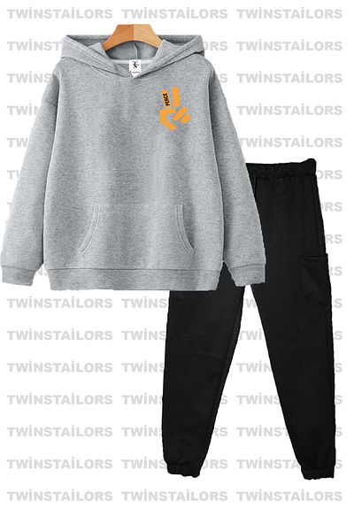twins tailors طقم رياضي للأطفال باللون الرمادي مطبوع عليه السلام