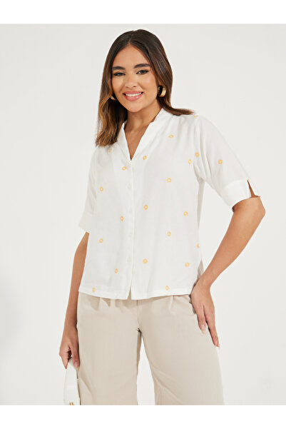 Styli Floral Embroidery Detail Relaxed Fit Shirt