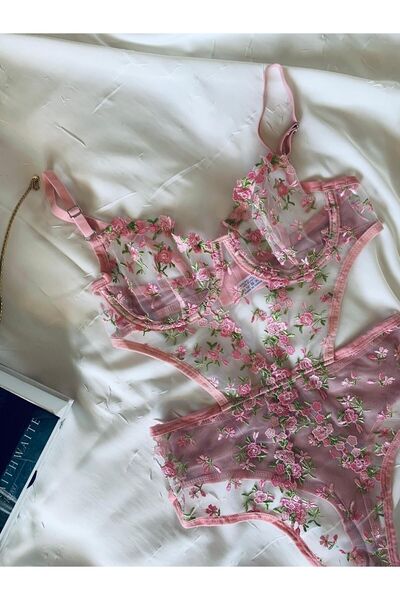 ROZENİN LINGERIE Ροζ δαντέλα με κέντημα κάτω από σύρμα διαφανές κορμάκι