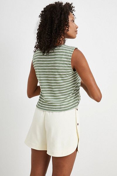 Curly Green Striped Short Ball