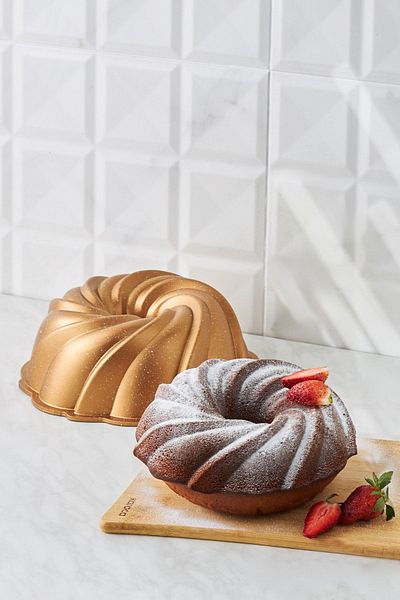 Karaca Cake Pro Pare Casting Cake Mold Gold 24 Cm
