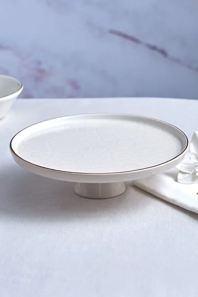 Karaca Calvin Footed Serving Plate 23 Cm