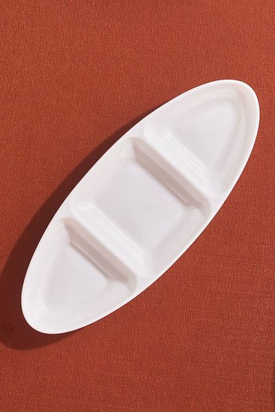 Karaca Stream Basic Line 3 Compartment Presentation Plate 26 cm