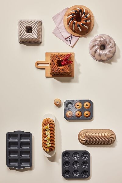 Karaca Goya Carbon Steel 8-Piece Muffin Cake Mold/brownie Mold