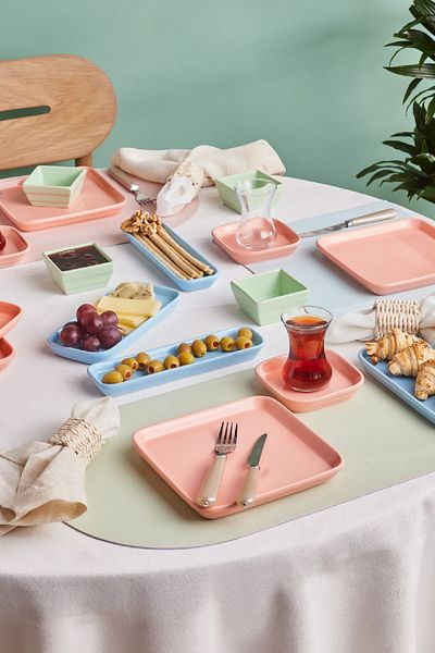 Karaca Remo 6-Person Square Ceramic Breakfast - 26 Piece Serving Set