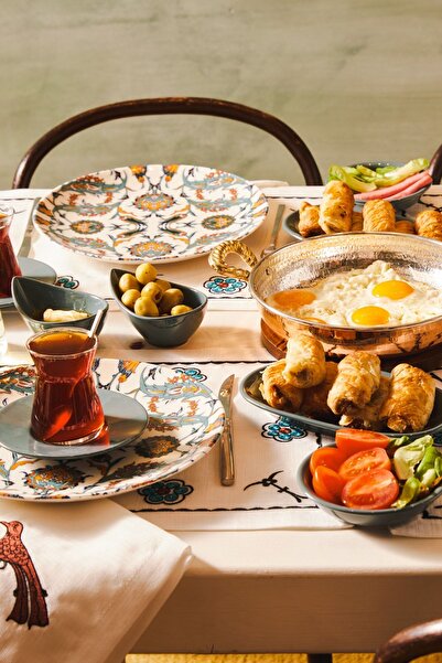 Karaca Flevo Porselen 26 Parça 6 Kişilik Kahvaltı/servis Takımı