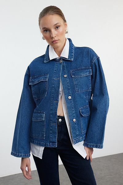 Trendyol Collection Синя джинсова куртка великого розміру з кишенями TWOAW25CE00052