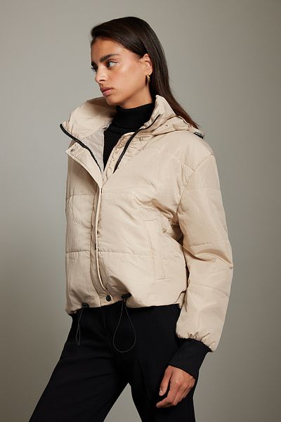 Trendyol Collection Бежово голямо водоотблъскващо палто с наметало от полар TWOAW21MO0144