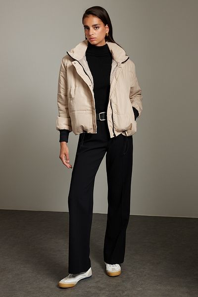Trendyol Collection Бежово голямо водоотблъскващо палто с наметало от полар TWOAW21MO0144