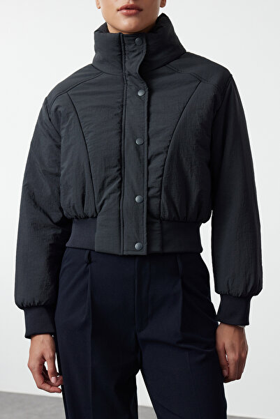 Trendyol Collection Voděodpudivý námořnicky modrý oversize prošívaný kabát – detailní žebrování, Twoaw25Mo00172