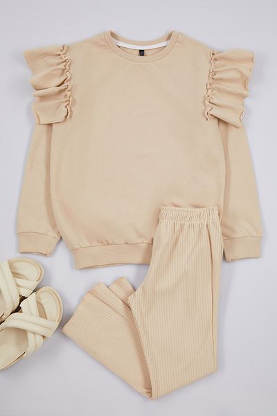 TRENDYOLKIDS Beige Slogan Cotton Knitted Set - Lower-Upper Set Tkdaw25Au00005