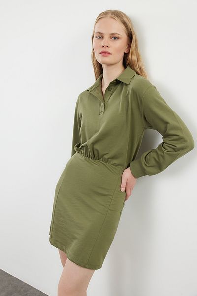Trendyol Collection Μίνι πλεκτό φόρεμα Polo Neck Khaki - TWOAW25EL00228