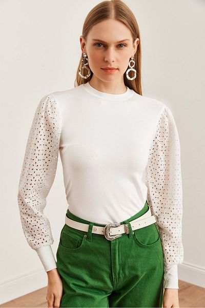 Olalook Women's Ecru Sleeve Scalloped Seasonal Viscose Blouse Blz- 19002711