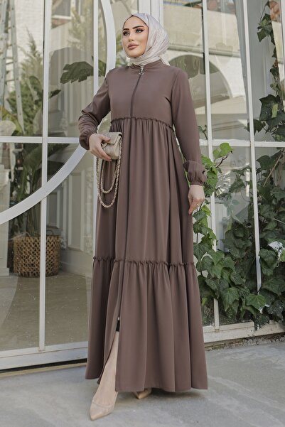 InStyle Gathered Detail Zippered Abaya - Brown
