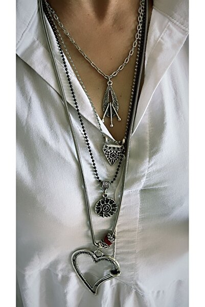 by özllem تصميم قلب كبير مكون من 4 قلادات