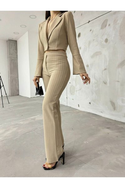 Gönen Passage Kadın Çizgili Ön Düğmeli Blazer Ceket Örme Interlok Kumaş Likralı Pantolon Ikili Takım