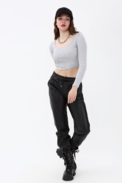 VEGAMOD قميص قصير نسائي مضلع للغاية ورقبة مربعة وأكمام طويلة