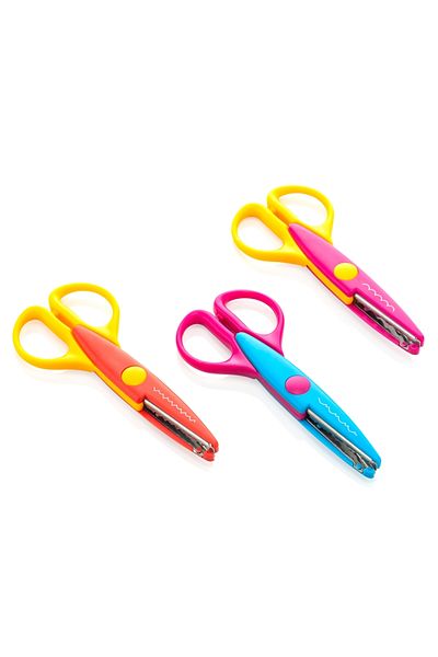 MİNAHOBİ School Scissors - Protected and Shaped (3 Pieces)