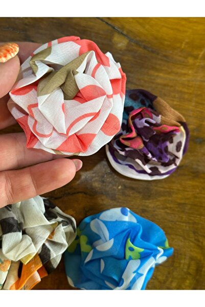 Gönülden Tasarım 4 LÜ RENKLİ ÇİÇEK BROŞ SETİ GİYİM AKSESUARI 7X7 CM