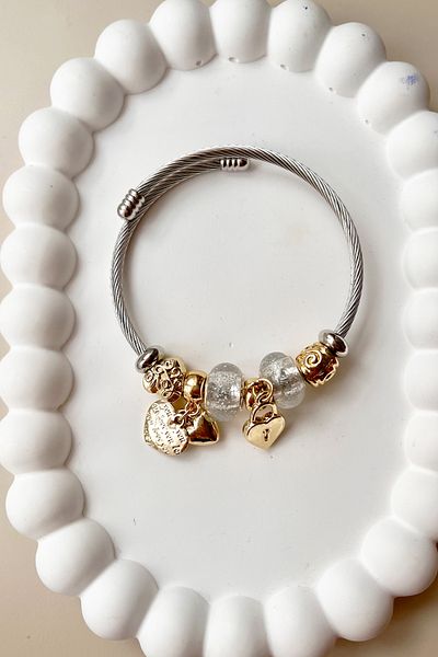Fubena 8016 Model Steel Bracelet with Heart Pattern and Key Dangle