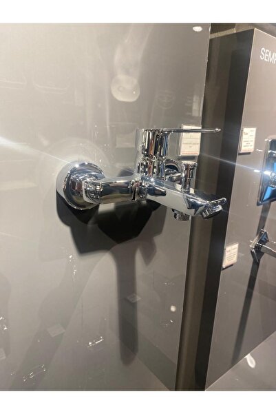 KALE Mare Bathroom Faucet and Theme 53260 Top Shower System