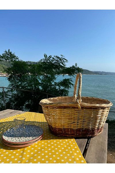 Beyaz Atölyem Picnic Basket
