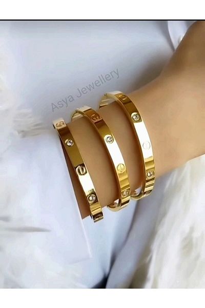 Asya Jewellery سوار سميك من الفولاذ المقاوم للصدأ بحجر (قطعة واحدة)