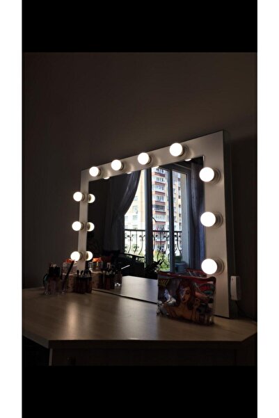 Sokak Camcısı Işıklı Makyaj Aynası