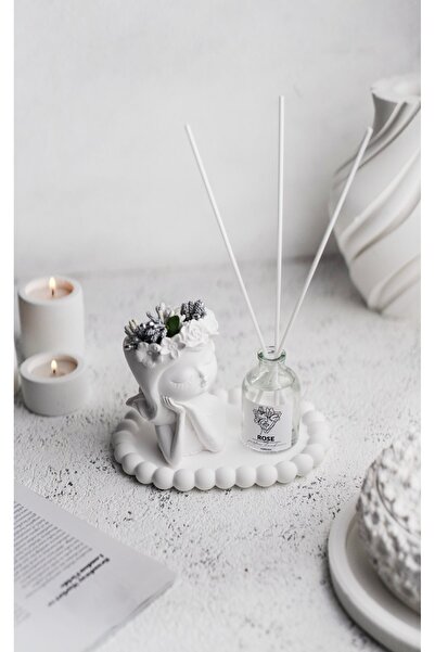 LALEZEN HOME Rose Oda Kokusu & Uyuyan Çiçekli Kız Set