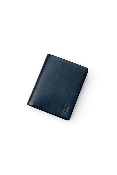 HELMBROOK Ανδρικό πορτοφόλι Dayton από γνήσιο δέρμα Navy Blue με λεπτό σχέδιο πολλαπλών θέσεων Rfid Protect