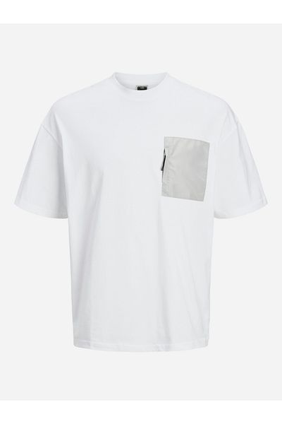 Jack & Jones Solid Zip Pocket Detail Crew Neck T-Shirt