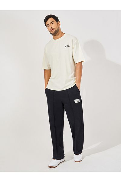 Styli تي شيرت كبير الحجم بطبعة شعار الجامعة من Streetwear Back