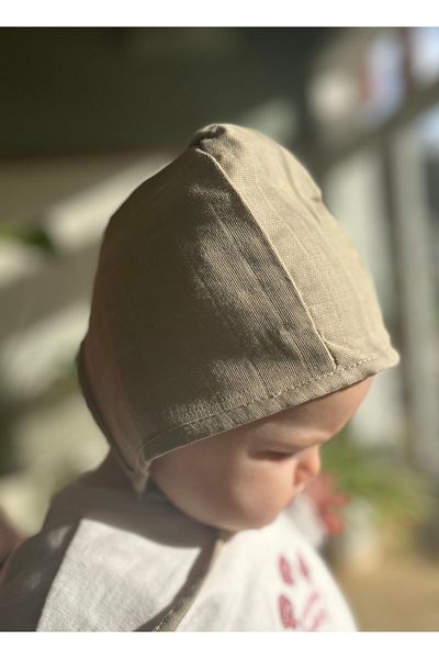 runbaby Single Layer Muslin Double Sided Baby Bonnet Hat (3-9 Months) - Soil