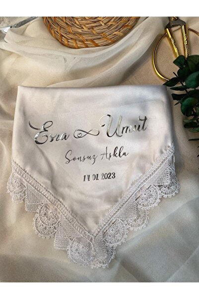 Renna Beyaz Dantel Kenarlı Isme Özel Yaldız Yazılı Söz Mendili