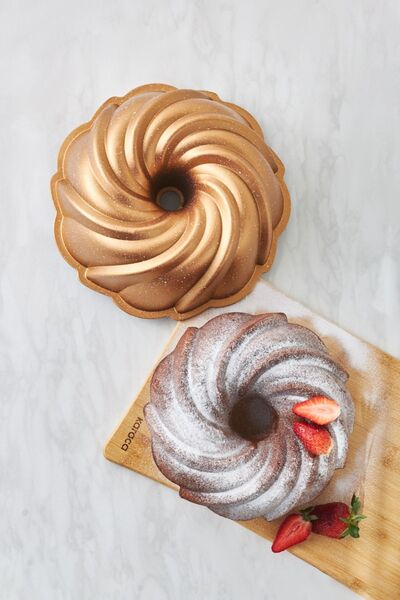 Karaca Cake Pro Pare Mold pentru Tort Turnat Aur 24 Cm