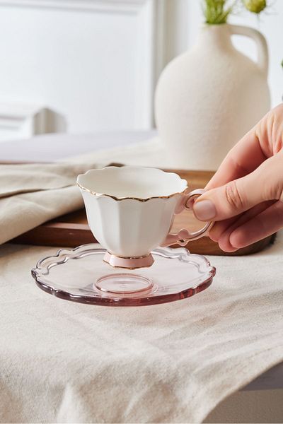 Karaca Samo 2-Personen-Rosa-Kaffeetassen-Set mit Acryldeller, 90 ml