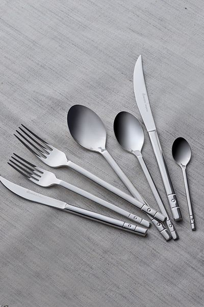 Karaca New Elmas Shiny 84 Piece Cutlery Set with Elegance Box for 12 Persons