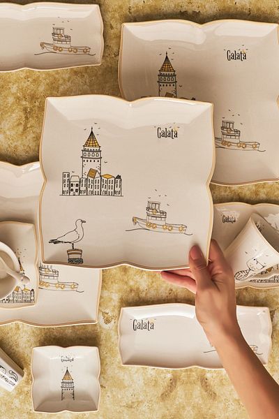 Karaca Galata 32 Piece Breakfast/Service Set for 6 Persons