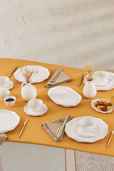 Karaca Gold Stream Bone Diamond - 34 Pieces, 6 Person Breakfast Set