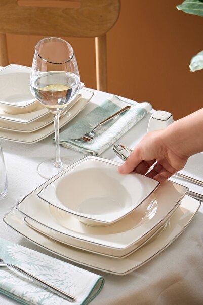 Karaca Square Bone Mensa 52 Parça 12 Kişilik Yemek Takımı Platin