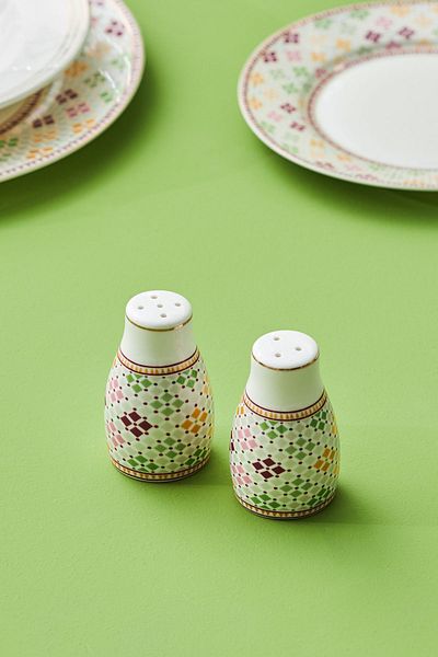 Karaca Block Salt and Pepper Shakers