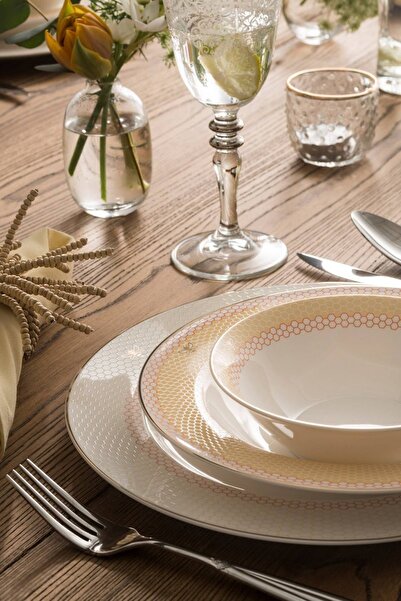 Karaca Picnic 24 Parça 6 Kişilik Yemek Takımı