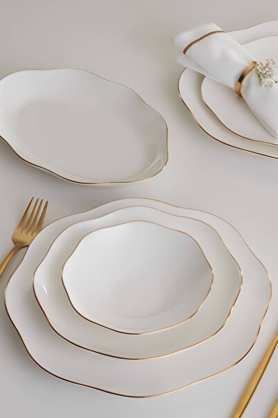 Karaca Streamline Cyrus Gold 59 Parça 12 Kişilik New Bone Yemek Takımı