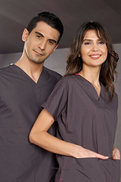 Lion Medikal ve Hazır Giyim زي الممرضة دكتور جرايز موديل مدخن