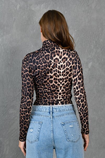 bayansepeti Rugalmas leopárdmintás állványgallér hosszú ujjú blúz 12801